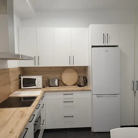 Ciudad Del Mundo, Arte, Tele-trabajo Y Ocio * Bilbao