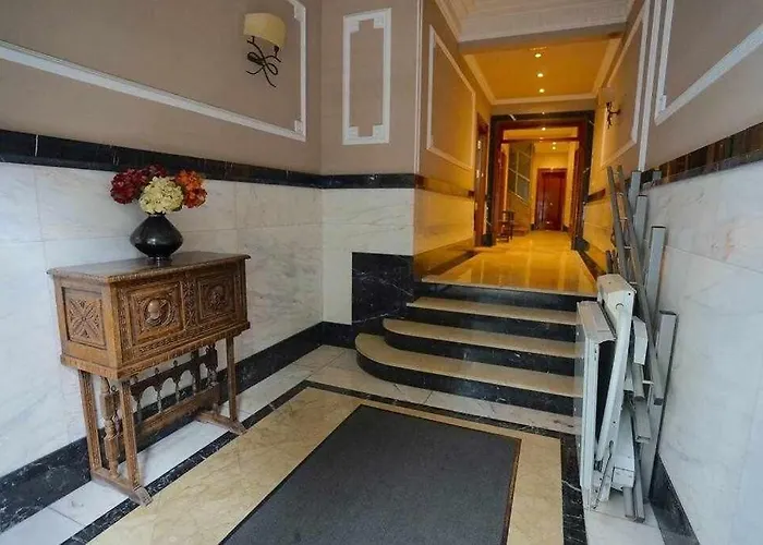 Ciudad Del Mundo, Arte, Tele-trabajo Y Ocio * Bilbao