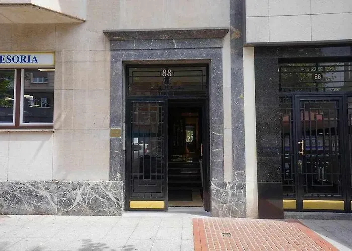 Apartamento Ciudad Del Mundo Arte Teletrabajo Y Ocio Bilbao