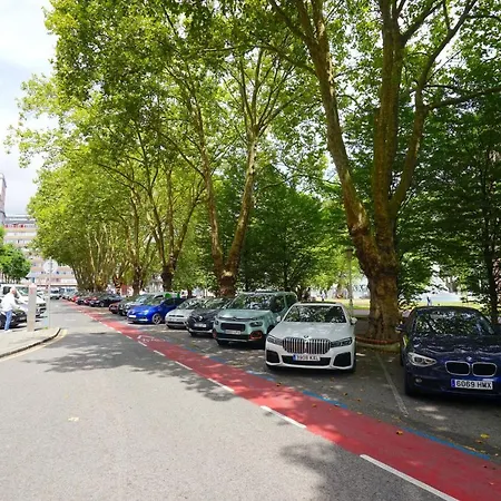 Ciudad Del Mundo, Arte, Tele-trabajo Y Ocio * Bilbao