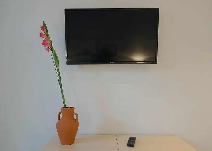 Ciudad Del Mundo, Arte, Tele-trabajo Y Ocio * Більбао