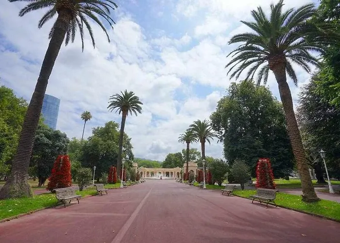 Ciudad Del Mundo, Arte, Tele-trabajo Y Ocio * Більбао