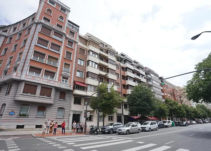 Ciudad Del Mundo, Arte, Tele-trabajo Y Ocio *